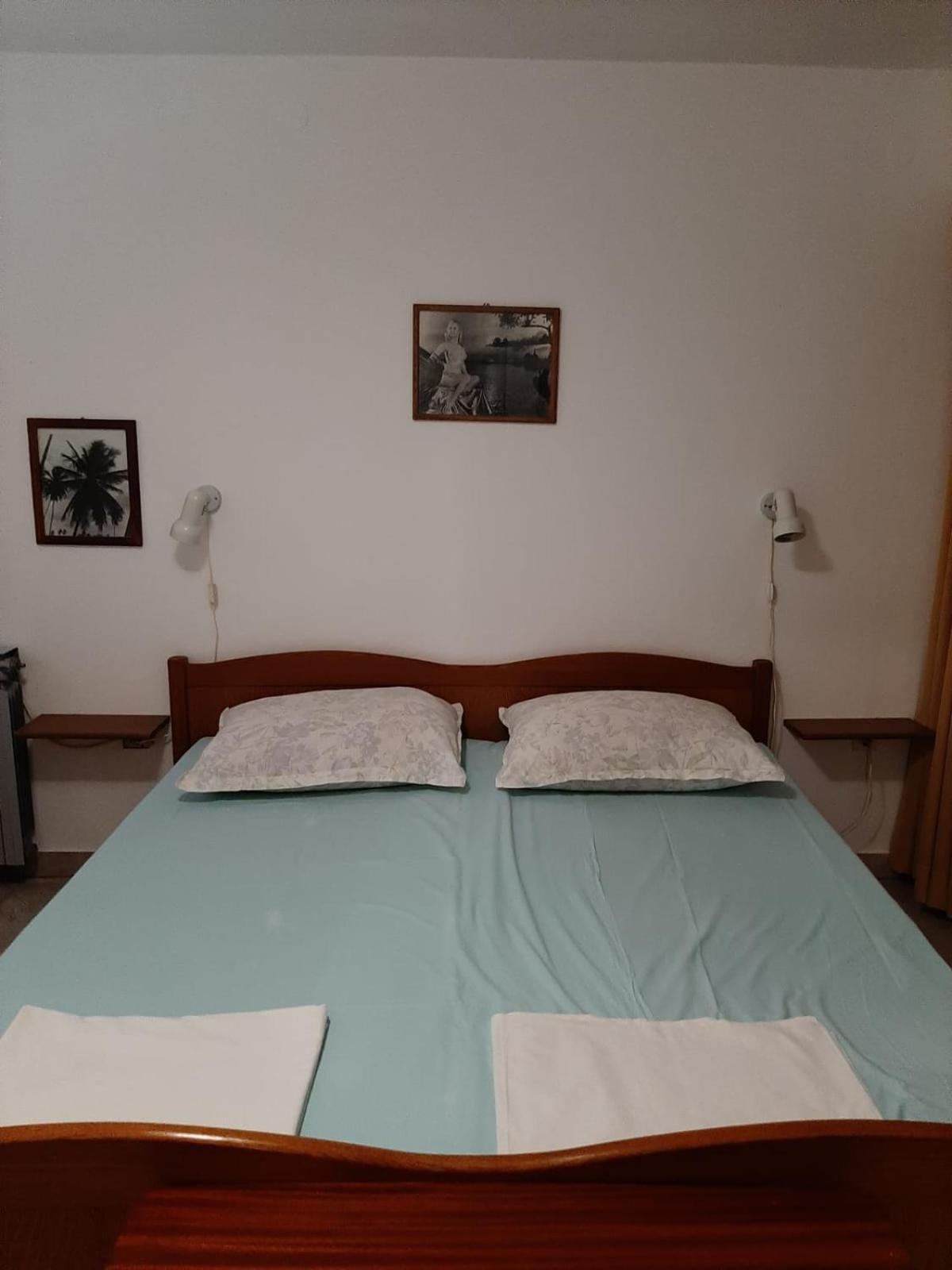 Apartments And Rooms With Parking Space Trpanj, Peljesac - 250 Esterno foto